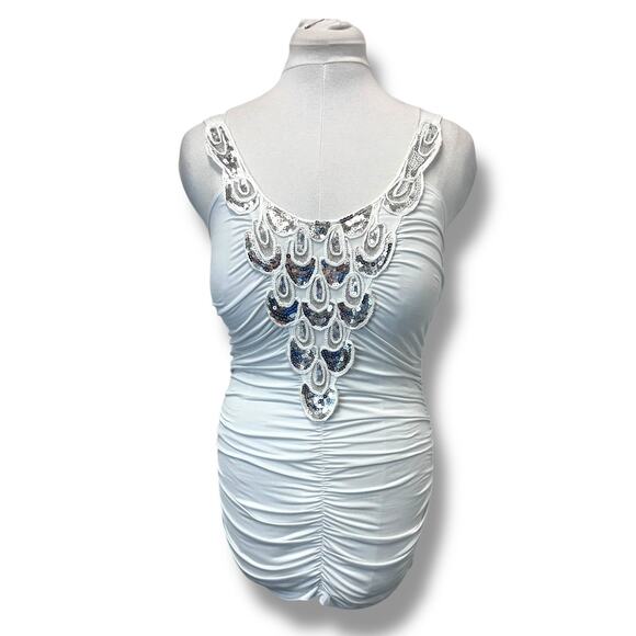 Body Central Women’s Embroidery & Sequin Bodycon Tank, White, size M - Picture 1 of 8